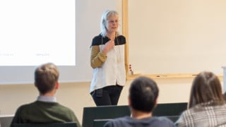 Föreläsning på UB