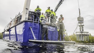 Utsättning av SPEARS i vatten