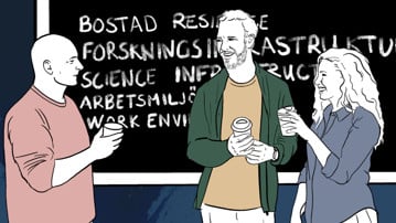 Tre människor samtalar framför en svart tavla.